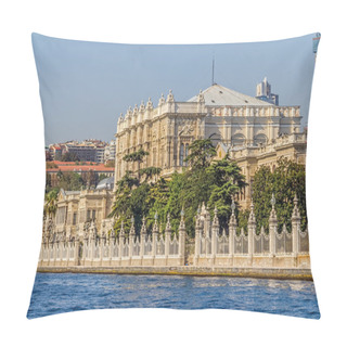 Personality  Dolmabahce Palace Pillow Covers