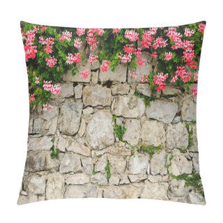 Personality  Picturesque Stone Wall Pillow Covers