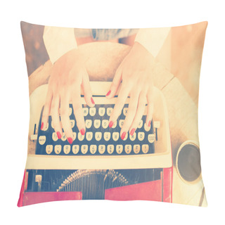 Personality  Girl Typing On Typewriter Pillow Covers