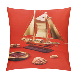 Personality  Model Of Sailing Ship With Compass And Shell Pillow Covers