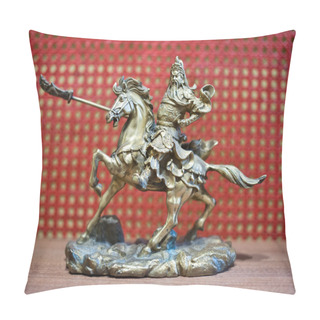 Personality  Knight On Horseback Miniature. Metallic Knight Holding A Sword On The Back Of A Horse Pillow Covers