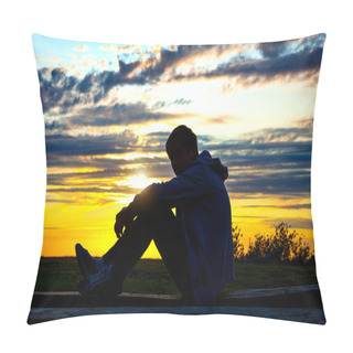 Personality  Person Silhouette At The Sunset Background Pillow Covers