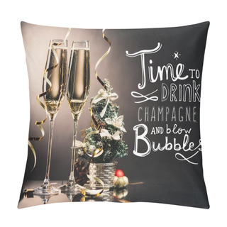 Personality  Glasses Of Champagne And Christmas Decorations Pillow Covers