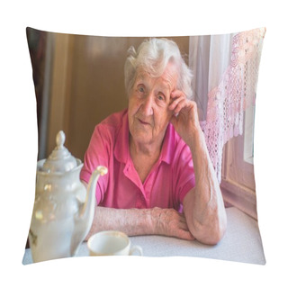 Personality  Portrait Of An Elderly Woman Behind A Dining Table. Pillow Covers