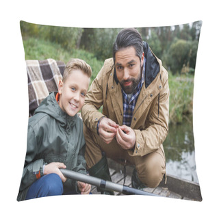 Personality  Father And Son Fishing With Rod Pillow Covers