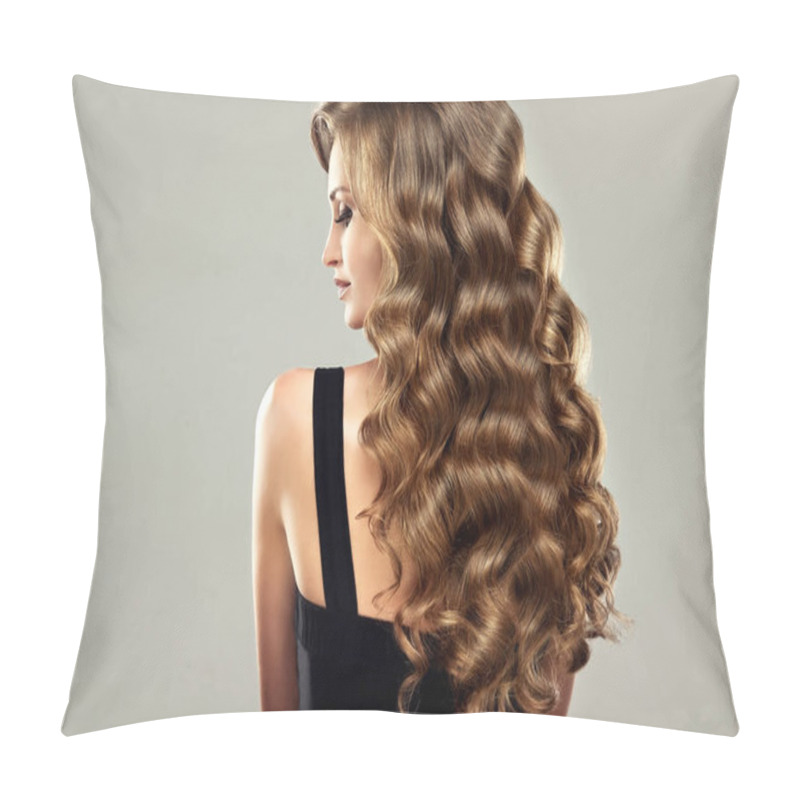 Personality    Girl With Long  And   Curly Hair  Pillow Covers