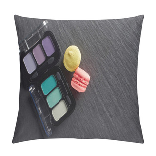 Personality  Eye Shadows Palettes With Macarons On Dark Slate Background Pillow Covers