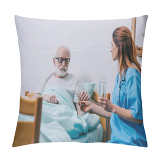 Personality  Nurse Giving A Glass Of Water To Patient With Pills Pillow Covers