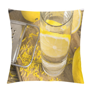 Personality  Glass Of Lemon Water Pillow Covers