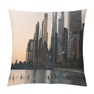 Personality  World Trade Center District And Hudson River During Sunset In New York City, Banner  Pillow Covers