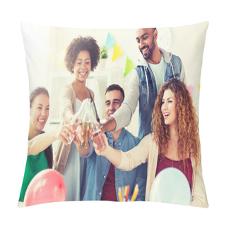 Personality  Happy Team With Drinks Celebrating At Office Party Pillow Covers