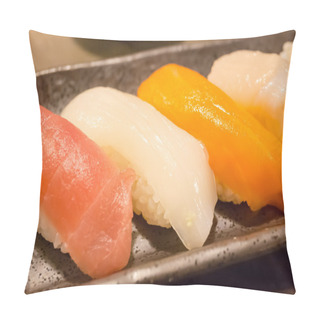 Personality  Squid And Several Kinds Of Raw Fish Meat In Japanese Rice Pillow Covers