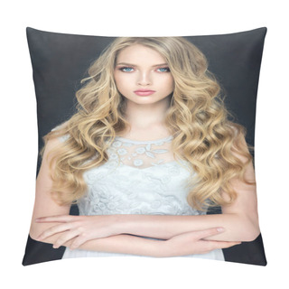 Personality  Blonde Fashion  Girl With Curly Hair  Pillow Covers