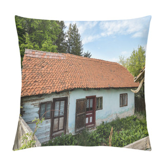 Personality  A Rural Landscape Of Green Farm Fields And Country Hillsides Pillow Covers