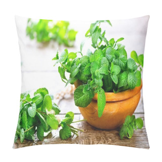 Personality  Bunch Of Fresh Green Mint Leaves On Wooden Table Pillow Covers