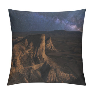 Personality  Moonrise Over The Desert Pillow Covers