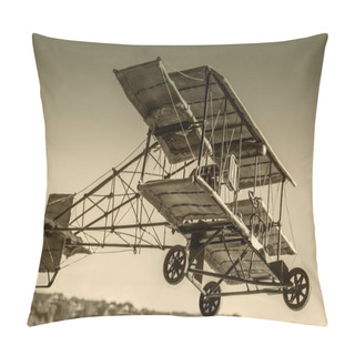 Personality  Vintage Model Of An Airplane Is Flying Against The Sky Pillow Covers