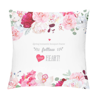 Personality  Romantic Floral Frame Arranged From Flowers And Leaves Pillow Covers