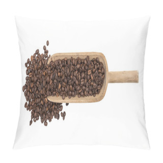 Personality  Roasted Coffee Beans On A Large Wood Scoop Seen Directly From Above And Isolated On White Background Pillow Covers