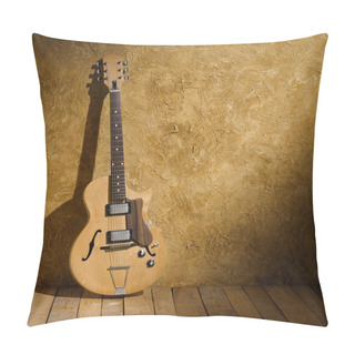 Personality  Vintage Jazz Guitar Pillow Covers