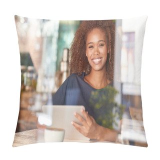 Personality  Woman Using Digital Tablet In Cafe Pillow Covers
