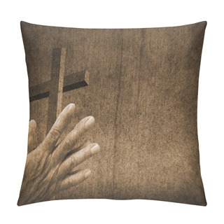 Personality  Praying Hands With Cross Pillow Covers
