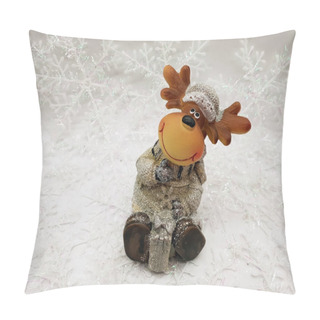 Personality  Festive Background To Christmas Moose Racing Animal Star Pillow Covers