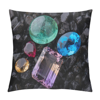 Personality  Emerald Gemstone And Blue Quartz With Dark Rock Background. Pillow Covers