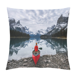 Personality  Traveler Sitting With Paddle On Canoe In Maligne Lake At Spirit Island, Jasper National Park, Canada Pillow Covers