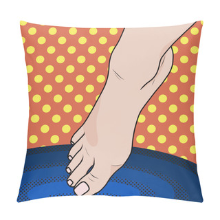 Personality  Pop Art Female Foot Falls Into Hot Or Cold Water. Pillow Covers