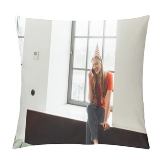 Personality  Smiling Girl In Party Cap Sitting On Window Sill And Talking On Smartphone Pillow Covers