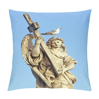 Personality  Marble Statue Of An Angel, In Rome, With Cross And Seagull Pillow Covers