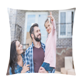 Personality  Family Moving Into New House Pillow Covers
