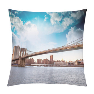Personality  Amazing New York Cityscape - Skyscrapers And Brooklyn Bridge Pillow Covers