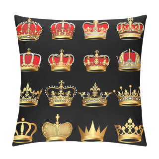 Personality  Set Gold Crowns On Black Background Pillow Covers