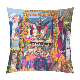 Personality  Altar To Remember The Dead During Day Of The Dead Pillow Covers