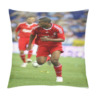 Personality  Ryan Babel, Dutch Player Of Liverpool FC Pillow Covers