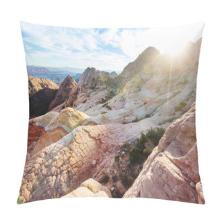 Personality  Sandstone Formations In Utah, USA. Yant Flats Pillow Covers