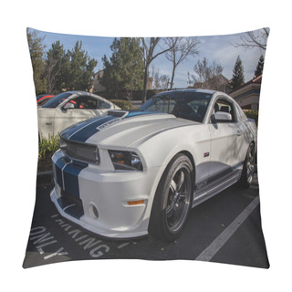 Personality  Ford Mustang GT 350 Pillow Covers