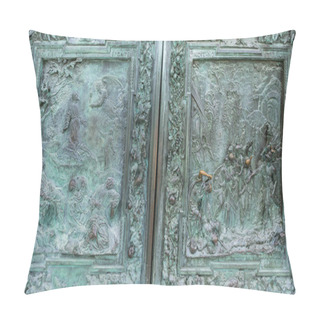 Personality  Metal Pillow Covers