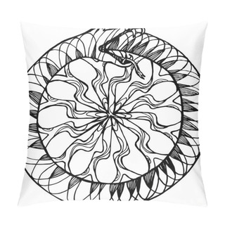 Personality  Black And White Picture Of A Uroboros Snake Eating Its Tail. Pattern, Idea For Tattoo. Pillow Covers