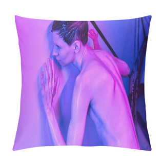 Personality  Unidentified Alien, Space Creature Standing Near Wall In Neon Light Of Futuristic Discovery Center Pillow Covers
