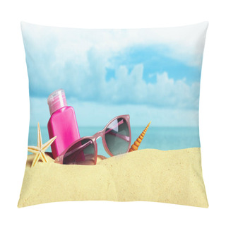 Personality  Sun Protection Set On Beach Pillow Covers