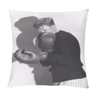 Personality  Young Defensive Boxer Pillow Covers