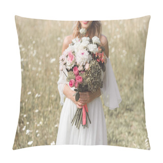 Personality  Close-up View Of Beautiful Smiling Bride Holding Bouquet Of Flowers  Pillow Covers