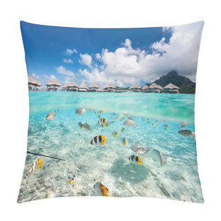 Personality  Tropical Island Under And Above Water Pillow Covers
