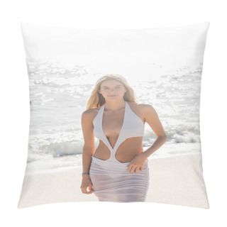 Personality  A Serene Blonde Woman Stands Atop A Miami Beach, Gazing At The Vast Ocean Before Her. Pillow Covers