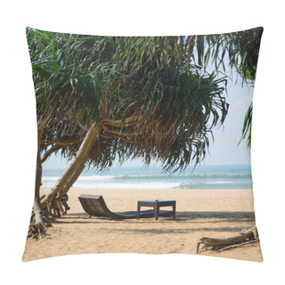 Personality  Sunbed On Sandy Beach Pillow Covers