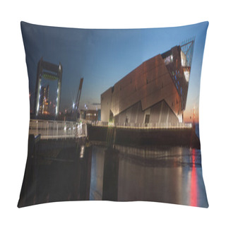 Personality  The Deep & Tidal Barrier Pillow Covers