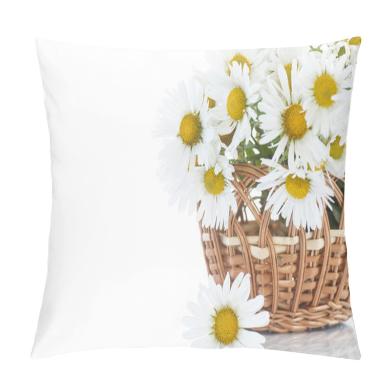 Personality  beautiful bouquet of white daisies pillow covers